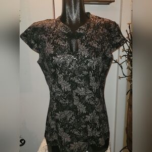 Champagne Black and Silver Short Sleeve Top L
